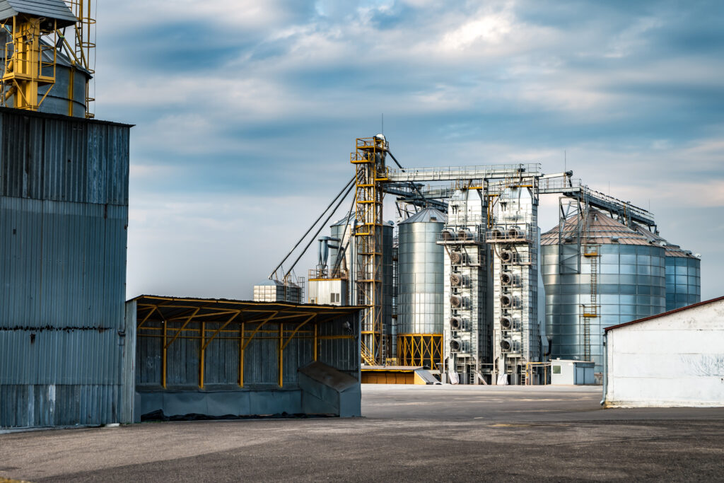 Modern Bulk Material Handling Solutions for Manufacturing Plants
